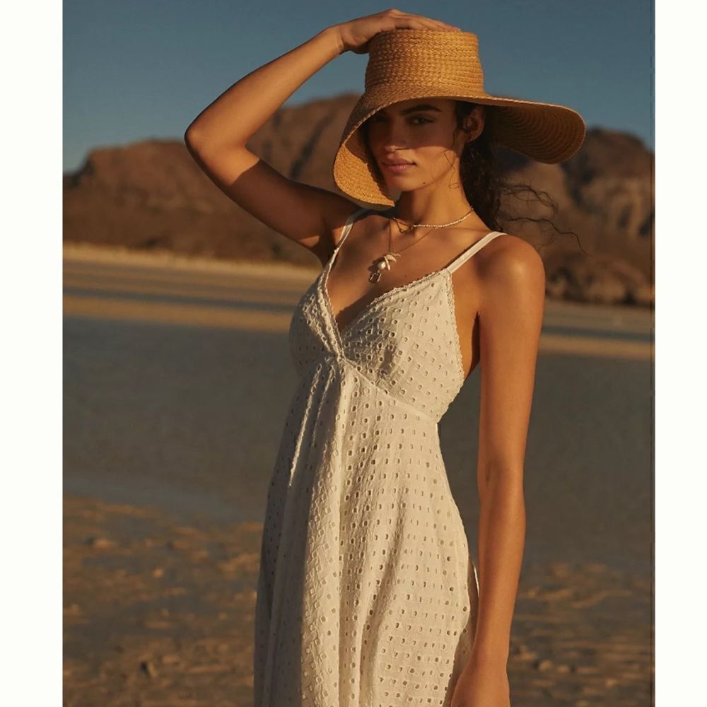 Anthropologie Forever That Girl Eyelet Maxi Dress Size S/P - Picture 9 of 9